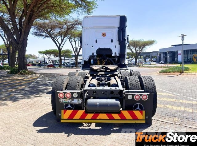Fuso Actros ACTROS 2645LS/33 STD Τράκτορες