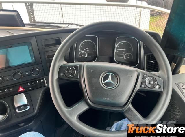 Fuso Actros ACTROS 2645LS/33 RE Τράκτορες
