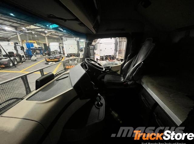 Fuso Actros ACTROS 2645LS/33 RE Τράκτορες