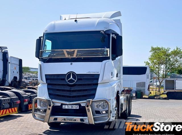 Fuso Actros ACTROS 2645LS/33 曳引機組件