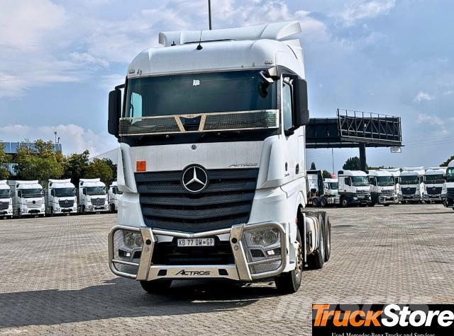 Fuso Actros ACTROS 2645LS/33 Τράκτορες