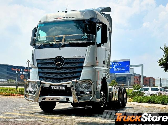 Fuso Actros ACTROS 2645LS/33 Τράκτορες