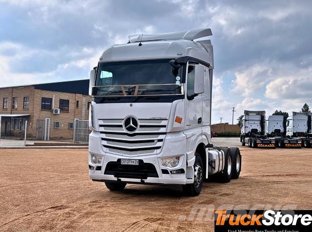 Fuso Actros ACTROS 2645LS/33 STD Τράκτορες