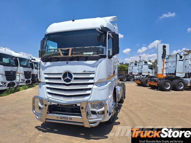 Fuso Actros ACTROS 2645LS/33 STD Τράκτορες