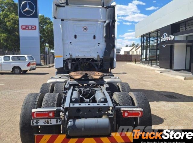 Fuso Actros ACTROS 2645LS/33 STD Τράκτορες