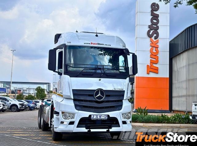 Fuso Actros ACTROS 2645LS/33PURE Cabezas tractoras