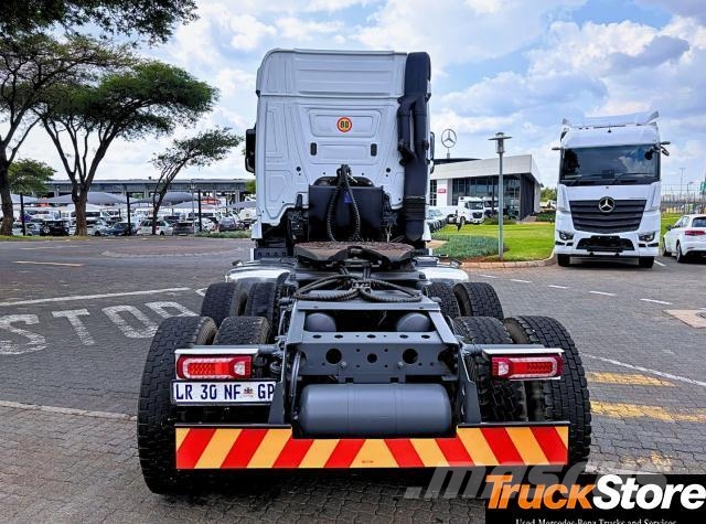Fuso Actros ACTROS 2645LS/33PURE Cabezas tractoras