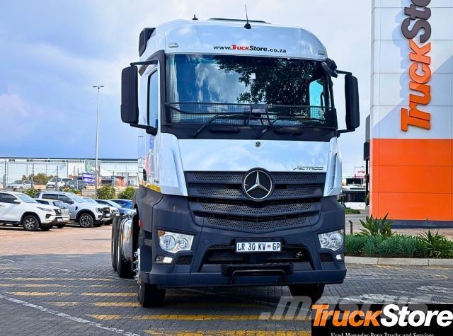 Fuso Actros ACTROS 2645LS/33PURE Trekkers