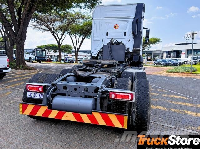 Fuso Actros ACTROS 2645LS/33PURE Trekkers