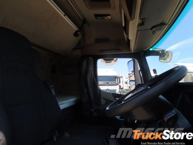 Fuso Actros ACTROS 2645LS/33PURE Cabezas tractoras
