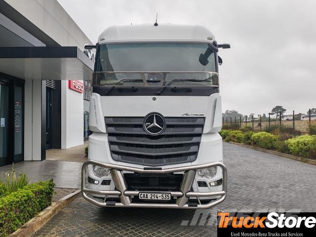 Fuso Actros ACTROS 2645LS/33 RE Τράκτορες