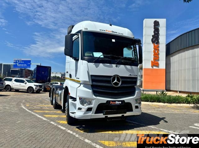 Fuso Actros ACTROS 2645LS/33 FS Τράκτορες