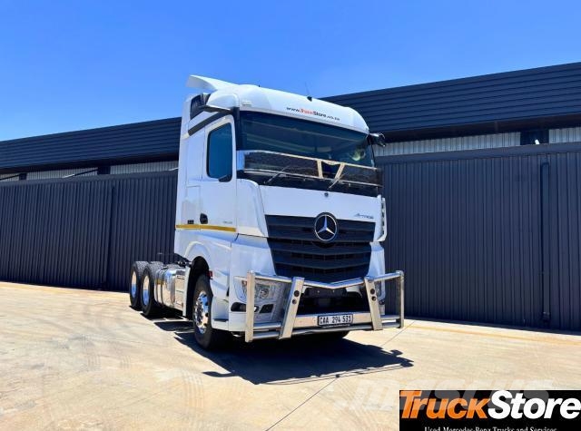 Fuso Actros ACTROS 2645LS/33 RE Τράκτορες