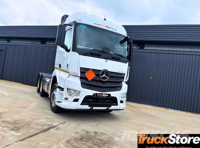 Fuso Actros ACTROS 2645LS/33 FS Τράκτορες