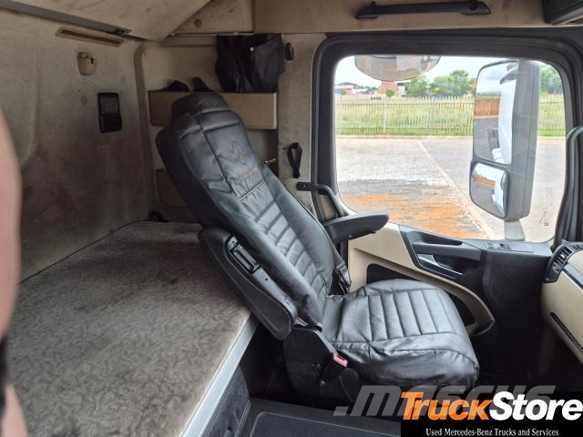 Fuso Actros ACTROS 2645LS/33PURE Τράκτορες