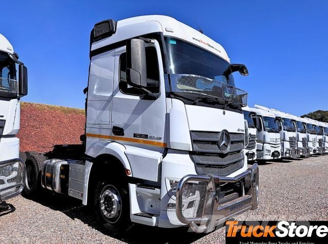Fuso Actros ACTROS 2645LS/33PURE Τράκτορες