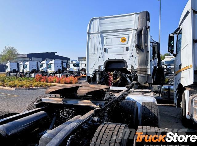 Fuso Actros ACTROS 2645LS/33PURE Cabezas tractoras