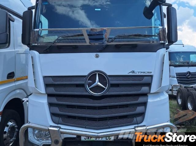 Fuso Actros ACTROS 2645LS/33 STD Τράκτορες