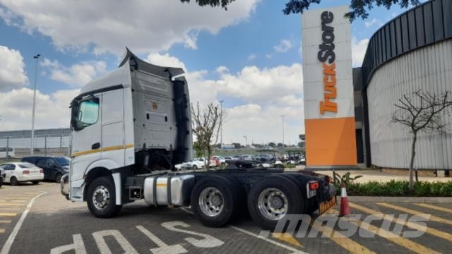 Fuso Actros ACTROS 2645LS/33 STD Τράκτορες