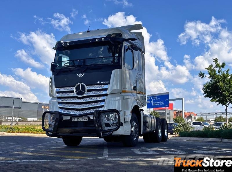 Fuso Actros ACTROS 2645LS/33 RE 曳引機組件
