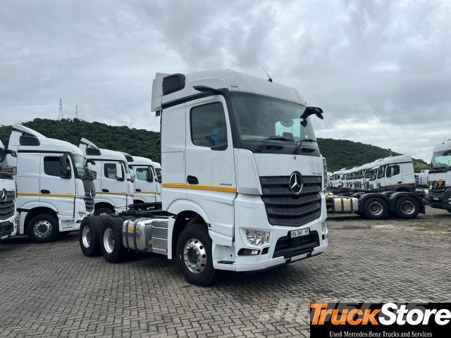 Fuso Actros ACTROS 2645LS/33 RE Τράκτορες