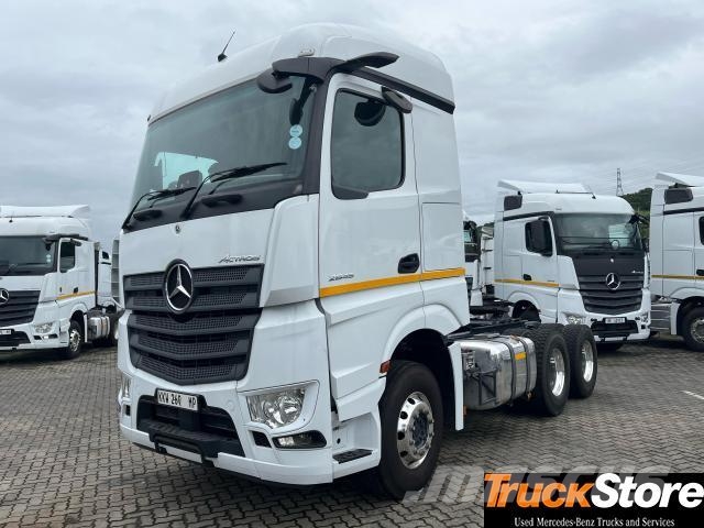 Fuso Actros ACTROS 2645LS/33 RE Τράκτορες