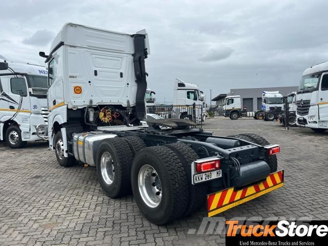 Fuso Actros ACTROS 2645LS/33 RE Τράκτορες