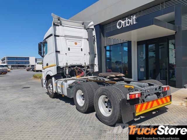 Fuso Actros ACTROS 2645LS/33 STD Τράκτορες