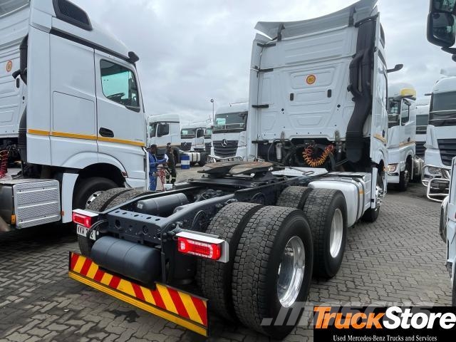 Fuso Actros ACTROS 2645LS/33 RE Τράκτορες