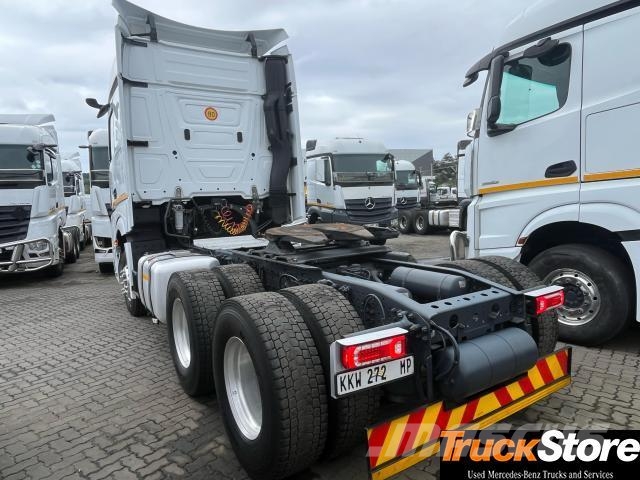Fuso Actros ACTROS 2645LS/33 RE Τράκτορες
