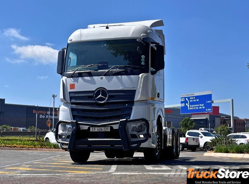 Fuso Actros ACTROS 2645LS/33 STD 曳引機組件