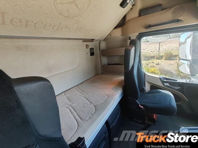 Fuso Actros ACTROS 2645LS/33STD Τράκτορες