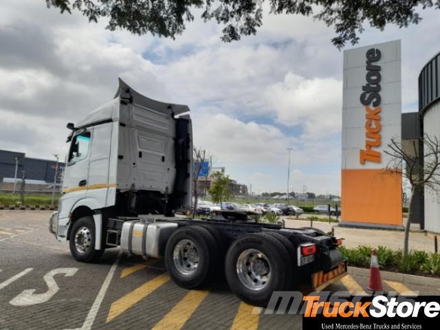 Fuso Actros ACTROS 2645LS/33 RE Tractores (camiões)