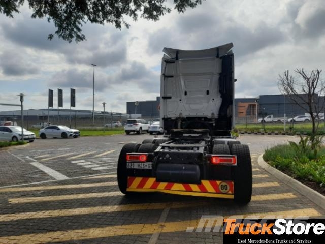 Fuso Actros ACTROS 2645LS/33 RE Tractores (camiões)