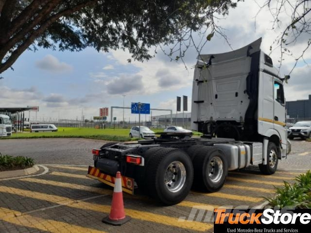 Fuso Actros ACTROS 2645LS/33 RE Tractores (camiões)