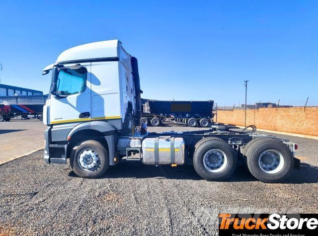 Fuso Actros ACTROS 2645LS/33PURE Τράκτορες