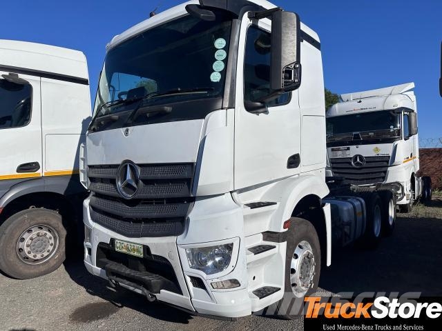 Fuso Actros ACTROS 2640LS/33 Cabezas tractoras