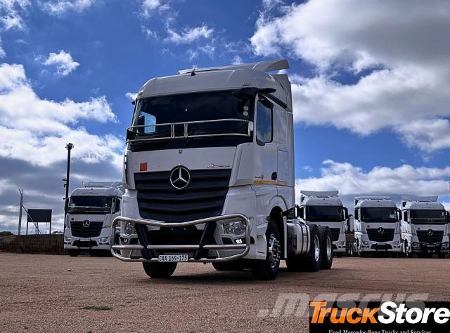 Fuso Actros ACTROS 2645LS/33 E5 Τράκτορες