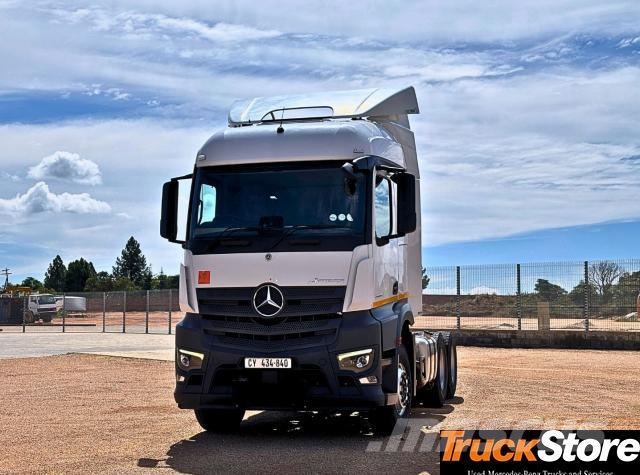 Fuso Actros ACTROS 2645LS/33PURE Cabezas tractoras