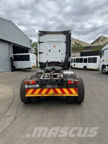 Fuso Actros ACTROS 2652LS/33 STD Τράκτορες