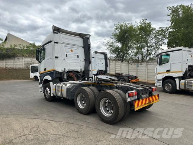 Fuso Actros ACTROS 2652LS/33 STD Τράκτορες