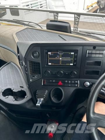 Fuso Actros ACTROS 2652LS/33 STD Τράκτορες
