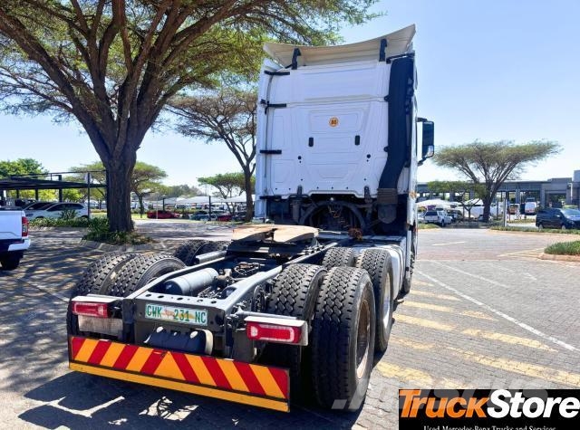 Fuso Actros ACTROS 2652LS/33 STD Cabezas tractoras