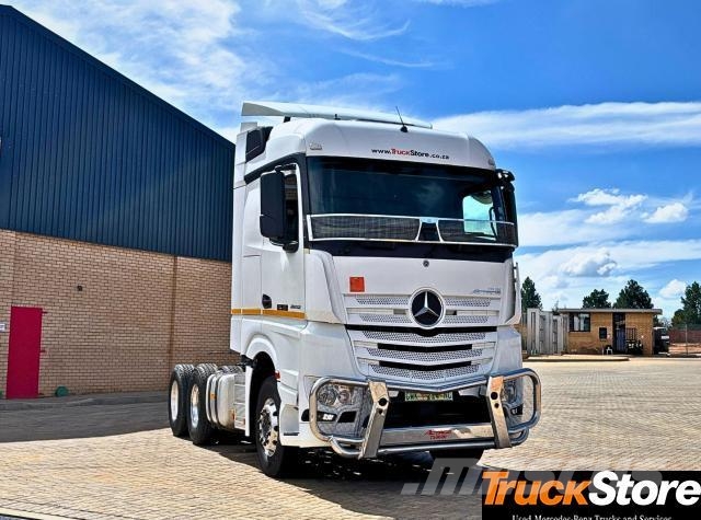 Fuso Actros ACTROS 2652LS/33 STD Τράκτορες