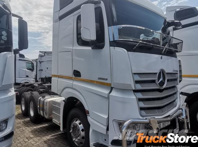 Fuso Actros ACTROS 2652LS/33 STD Τράκτορες