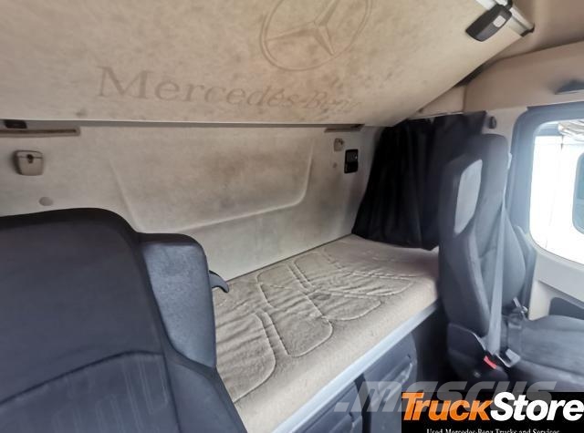 Fuso Actros ACTROS 2652LS/33 STD Τράκτορες
