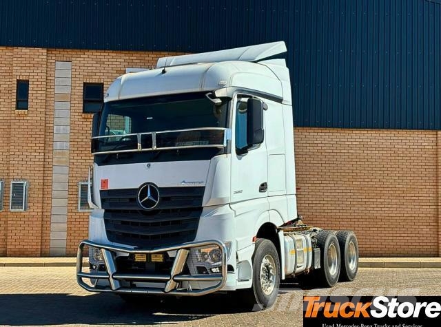 Fuso Actros ACTROS 2652LS/33 STD Τράκτορες