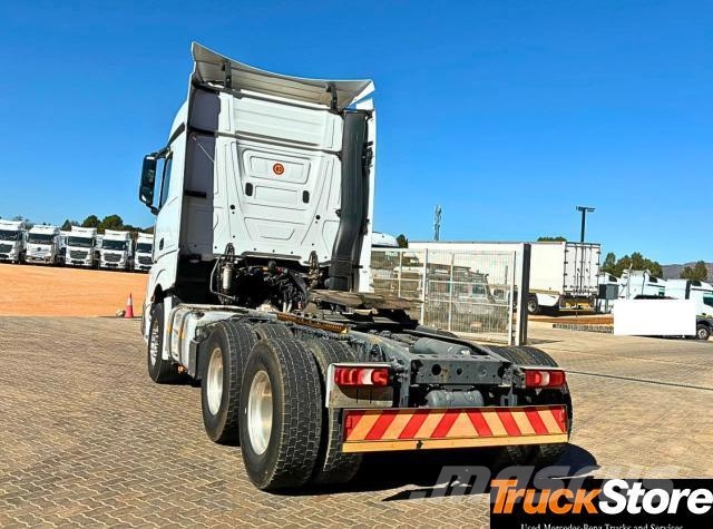 Fuso Actros ACTROS 2652LS/33 STD Τράκτορες