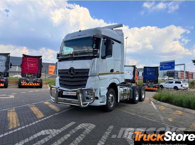 Fuso Actros ACTROS 2652LS/33 STD Τράκτορες