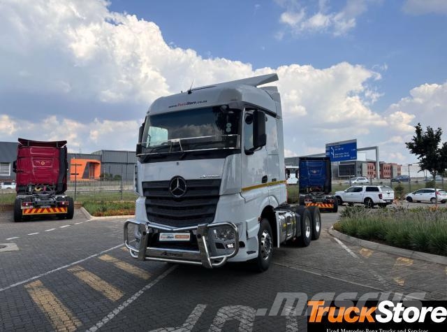 Fuso Actros ACTROS 2652LS/33 STD Τράκτορες